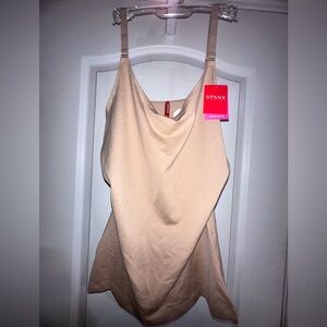 NEW WT Spanx Women’s 2XL Natural Glam Beige Cami Top Socialite 2352P Smoothing